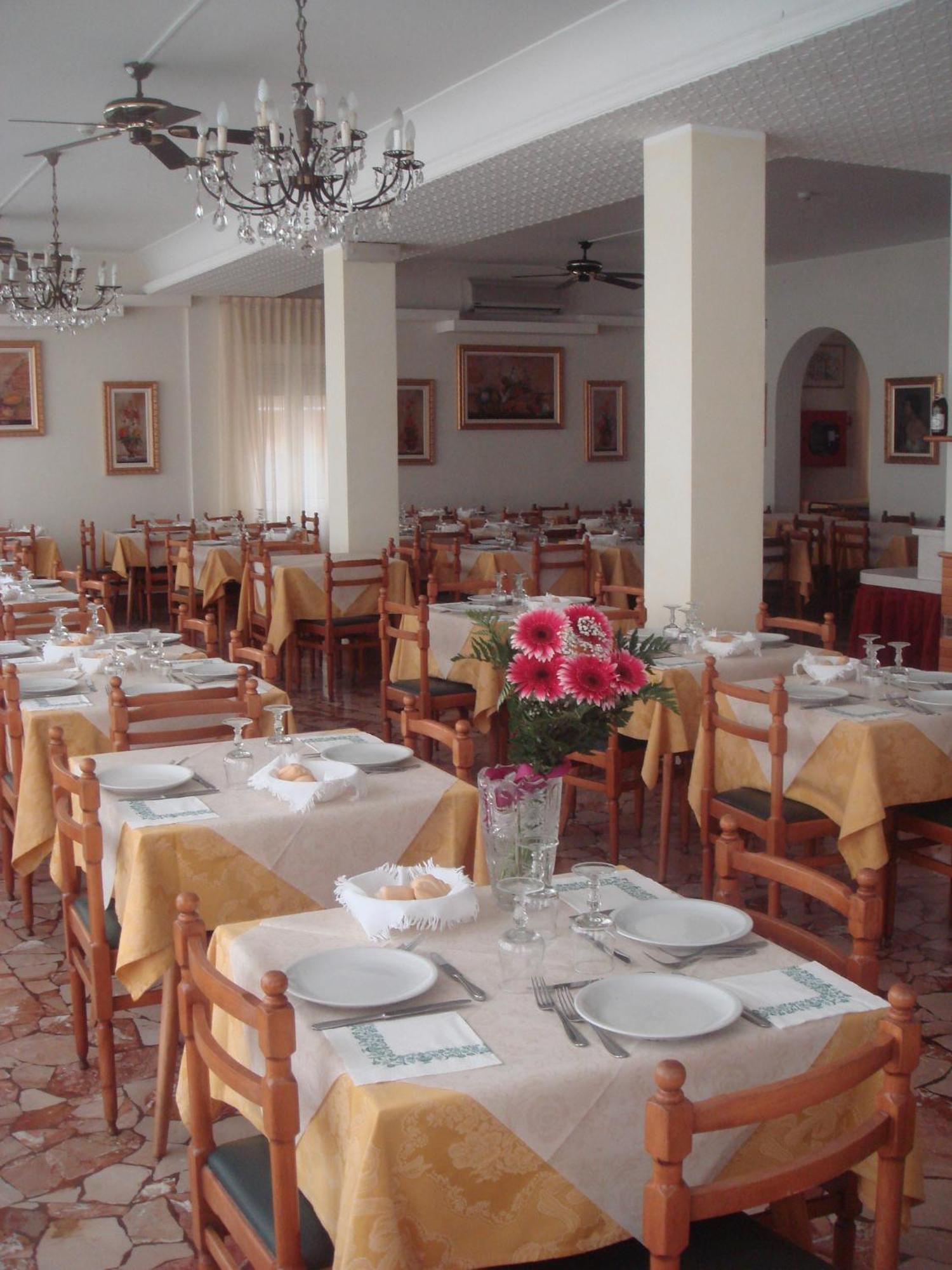 Hotel Arcade Rimini Luaran gambar